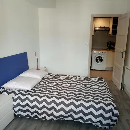 Republique Djivas Apartment